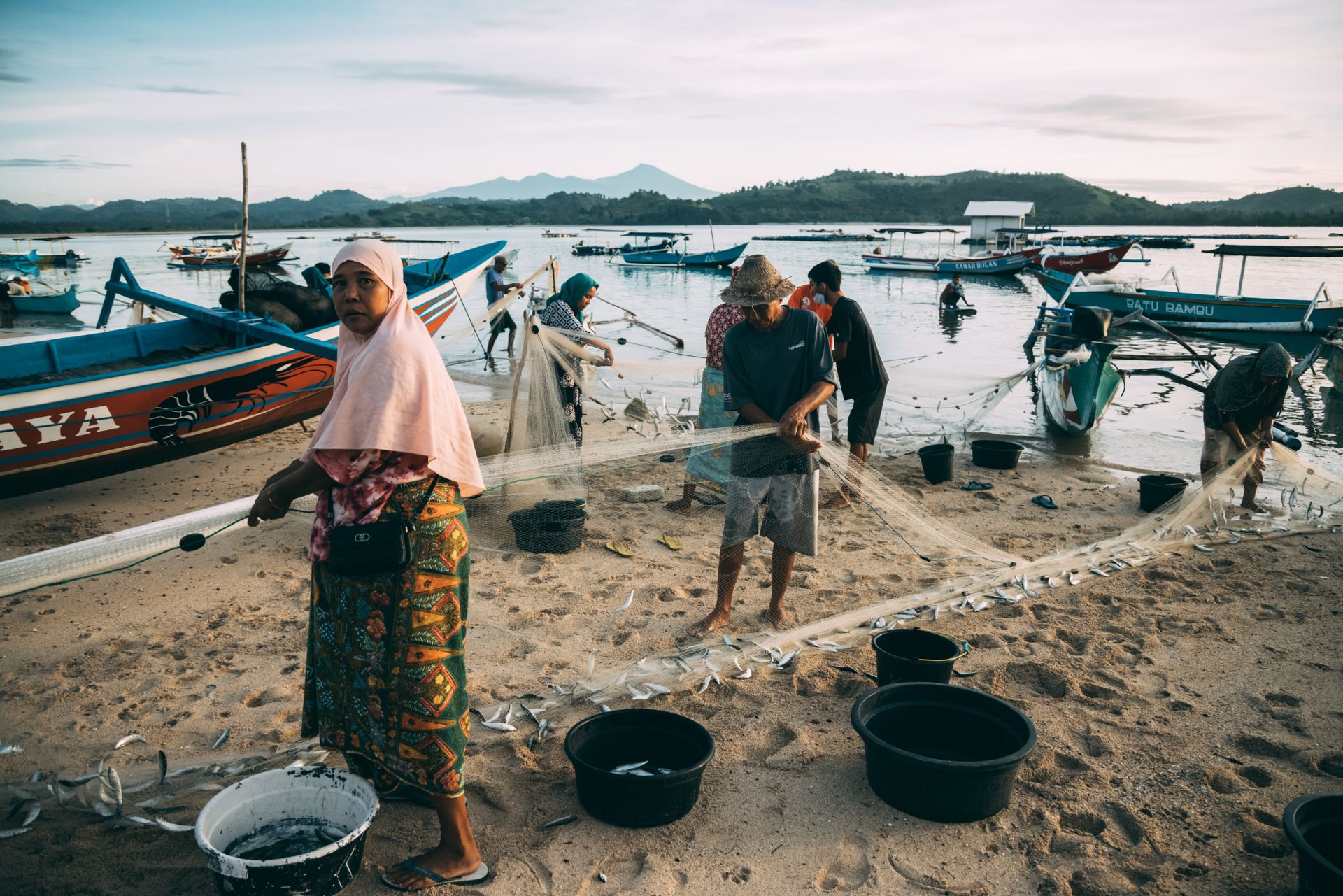 Komunitas nelayan pesisir